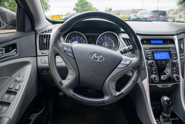 Photo of 2013 Harbor Gray Metallic Hyundai SONATA