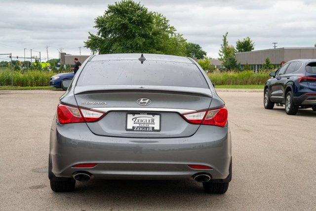 Photo of 2013 Harbor Gray Metallic Hyundai SONATA