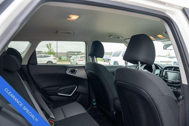 Photo of 2023 Snow White Pearl Kia Soul