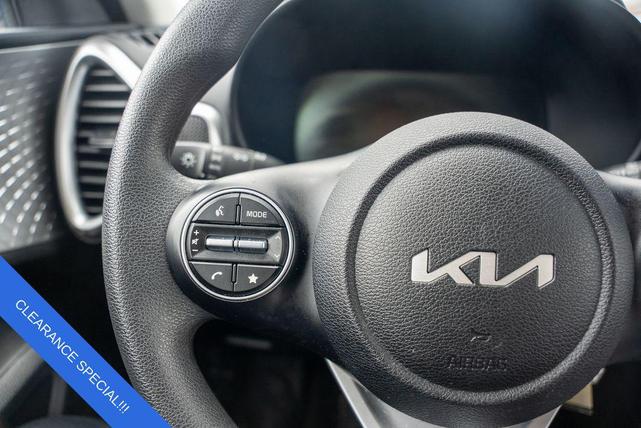 Photo of 2023 Snow White Pearl Kia Soul
