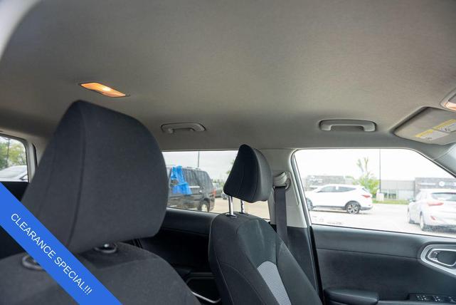 Photo of 2023 Snow White Pearl Kia Soul