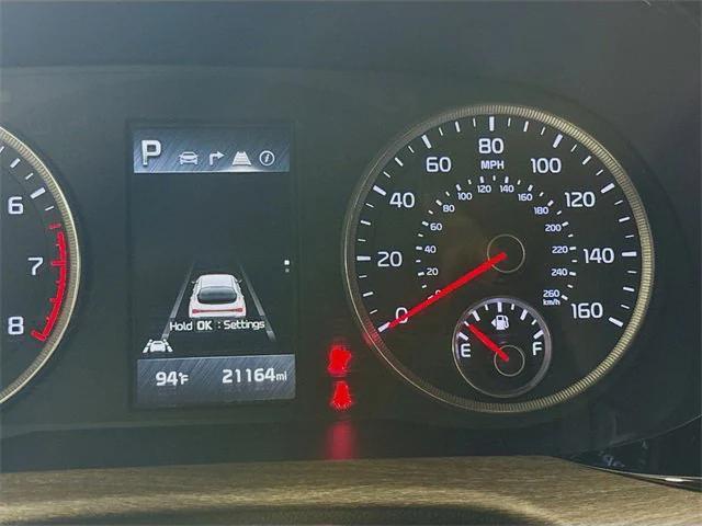 Photo of 2024 Glacial White Pearl Kia K5