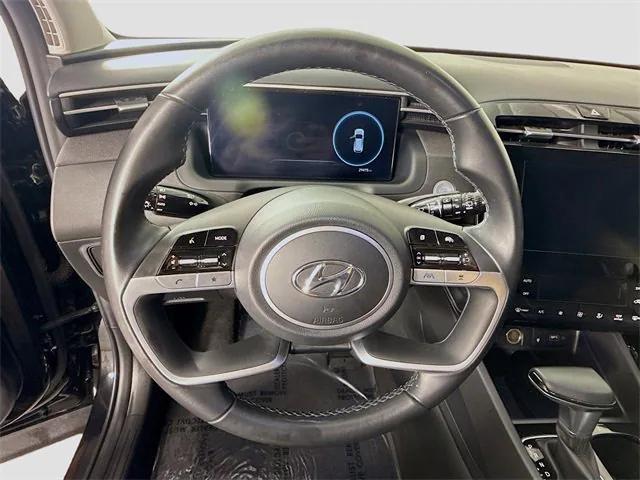 Photo of 2023 Phantom Black Hyundai TUCSON
