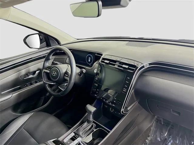 Photo of 2023 Phantom Black Hyundai TUCSON