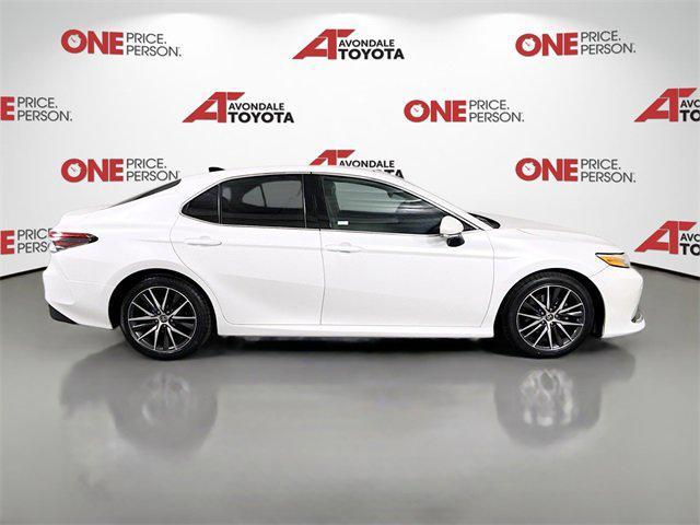 Photo of 2021 Wind Chill Pearl Toyota Camry