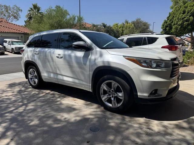 2016 Toyota Highlander