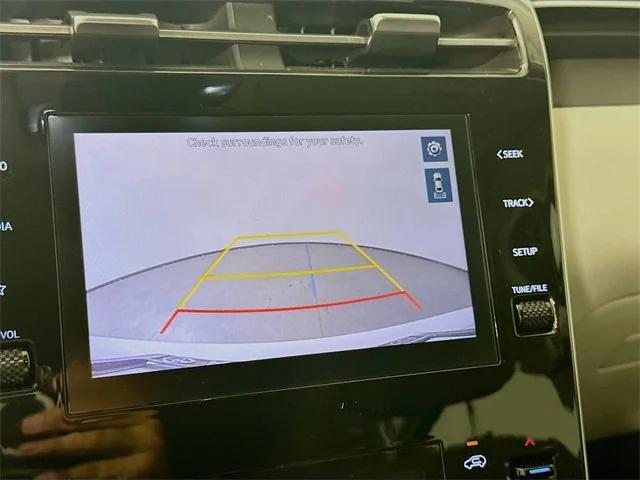 Photo of 2022 Quartz White Hyundai TUCSON Hybrid