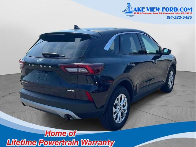 Photo of 2023 Agate Black Metallic Ford Escape