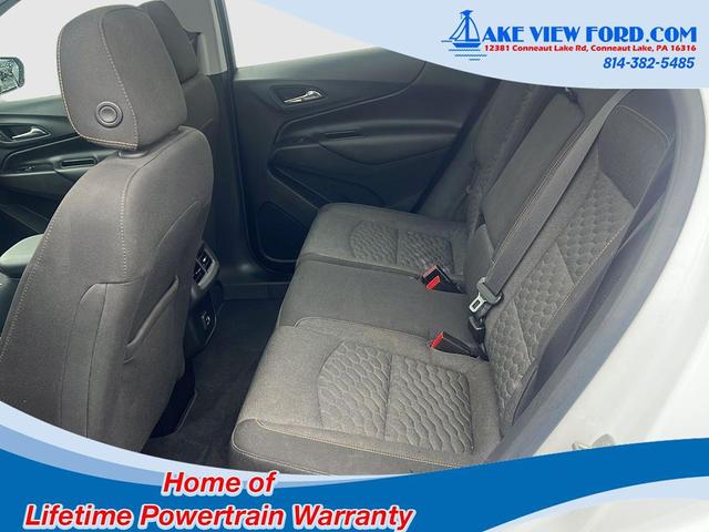 Photo of 2020 Iridescent Pearl Tricoat Chevrolet Equinox