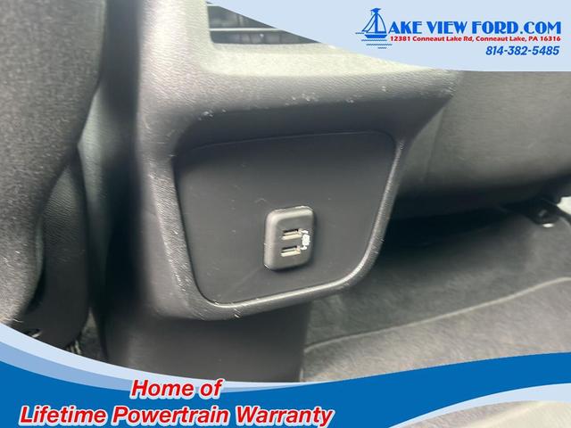 Photo of 2020 Iridescent Pearl Tricoat Chevrolet Equinox