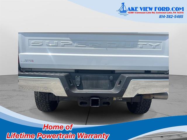 Photo of 2022 Oxford White Ford F-350