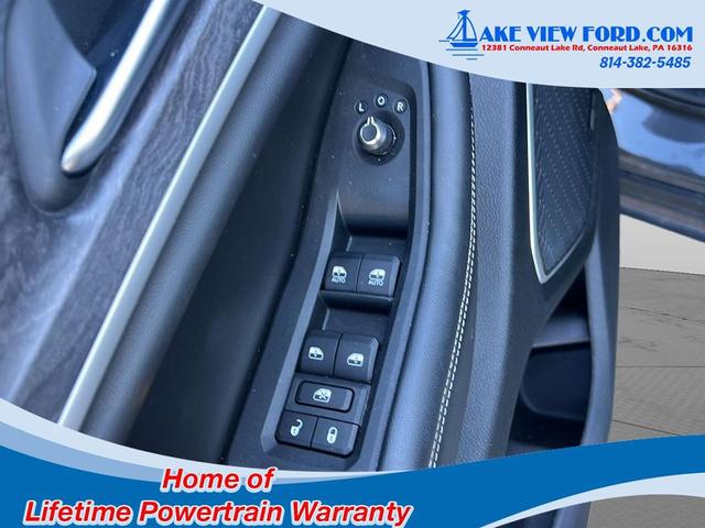 Photo of 2022 Baltic Gray Metallic Clearcoat Jeep Grand Cherokee L