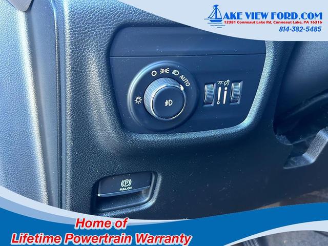 Photo of 2022 Baltic Gray Metallic Clearcoat Jeep Grand Cherokee L