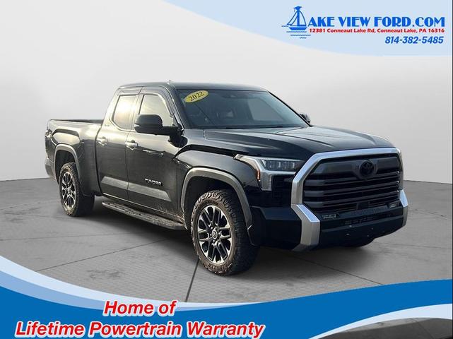 Photo of 2022 Midnight Black Metallic Toyota Tundra