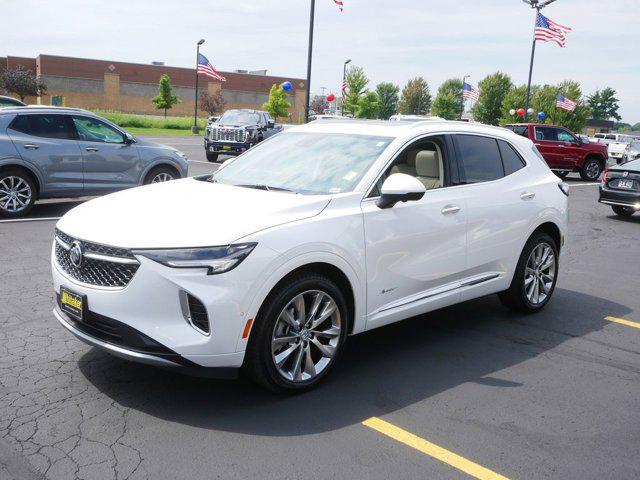 Photo of 2023 White Frost Tricoat Buick Envision