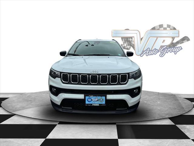 Photo of 2024 Bright White Clearcoat Jeep Compass