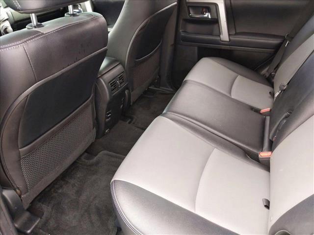 Photo of 2018 Midnight Black Metallic Toyota 4Runner