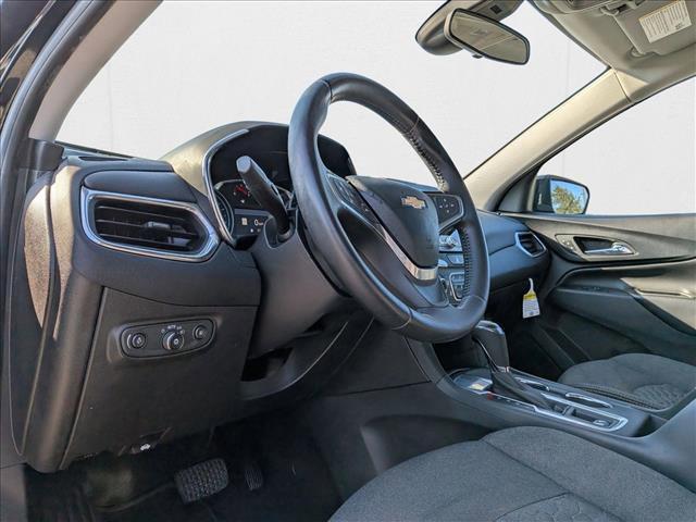Photo of 2020 Mosaic Black Metallic Chevrolet Equinox