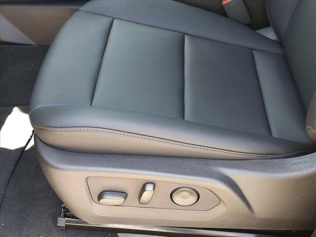 Photo of 2025 Sterling Gray Metallic Chevrolet Colorado