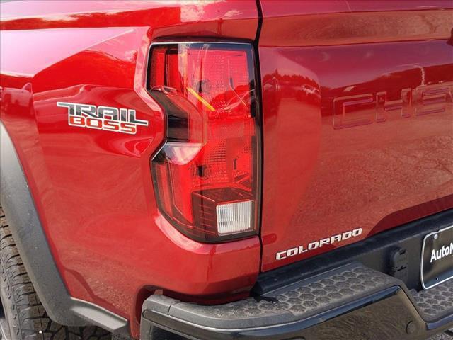 Photo of 2025 Radiant Red Tintcoat Chevrolet Colorado