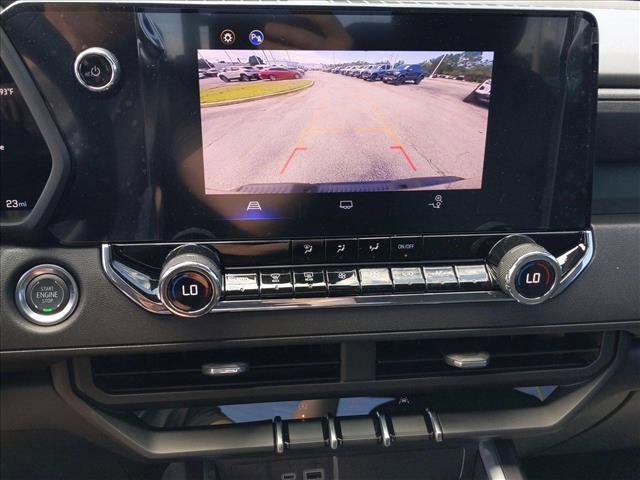 Photo of 2025 Radiant Red Tintcoat Chevrolet Colorado