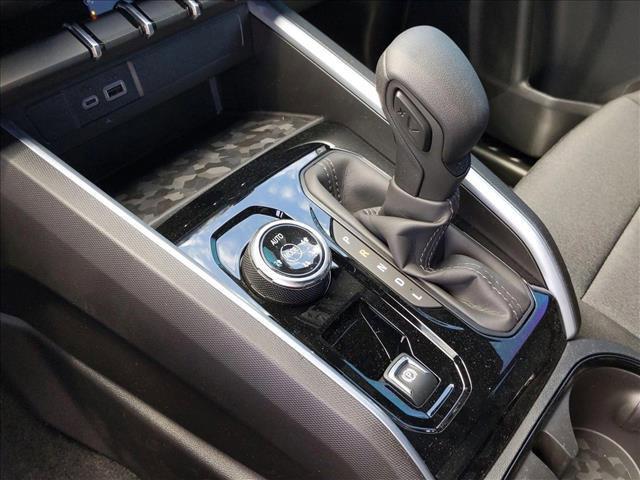 Photo of 2025 Radiant Red Tintcoat Chevrolet Colorado