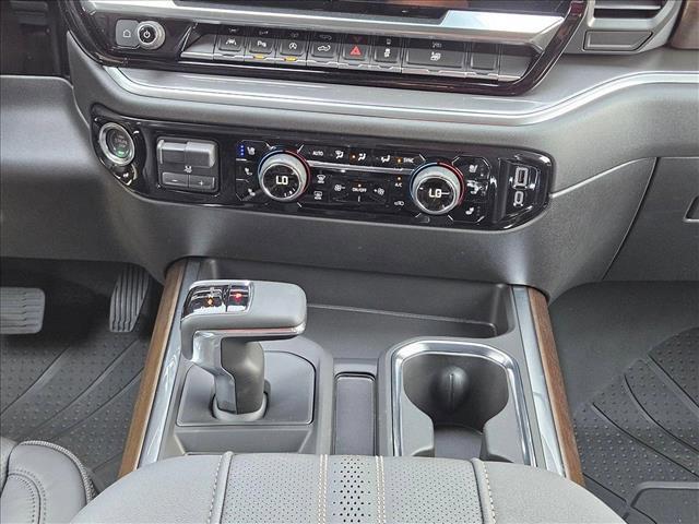 Photo of 2025 Black Chevrolet Silverado 1500