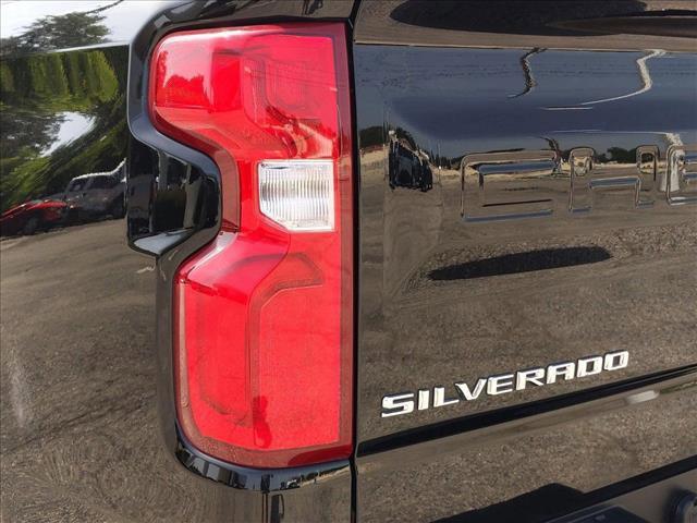 Photo of 2020 Black Chevrolet Silverado 1500