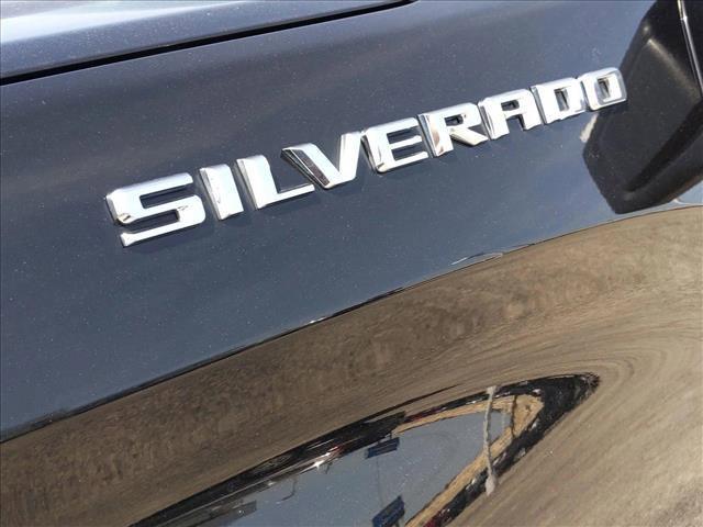 Photo of 2020 Black Chevrolet Silverado 1500