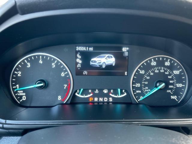 Photo of 2021 Ruby Red Metallic Tinted Clearcoat Ford EcoSport
