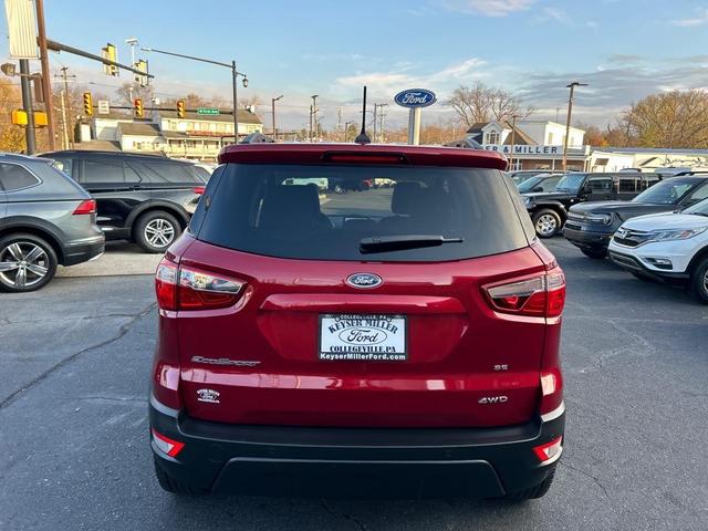 Photo of 2021 Ruby Red Metallic Tinted Clearcoat Ford EcoSport