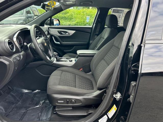 Photo of 2022 Black Chevrolet Blazer