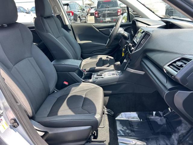 Photo of 2020 Ice Silver Metallic Subaru Forester