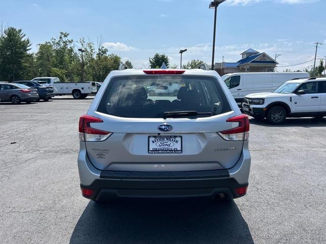 Photo of 2020 Ice Silver Metallic Subaru Forester