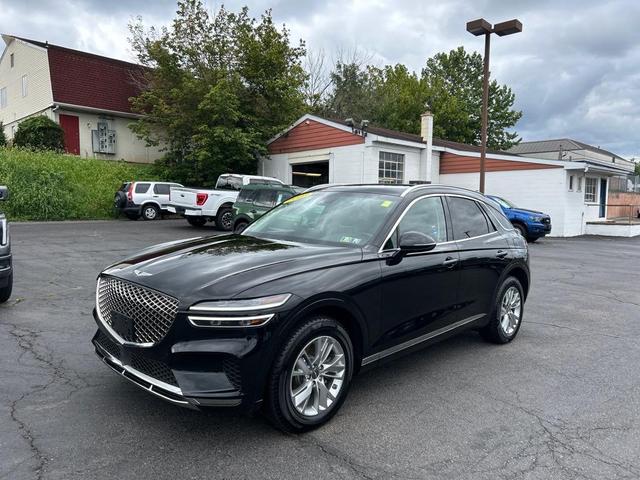 Photo of 2023 Vik Black Genesis GV70