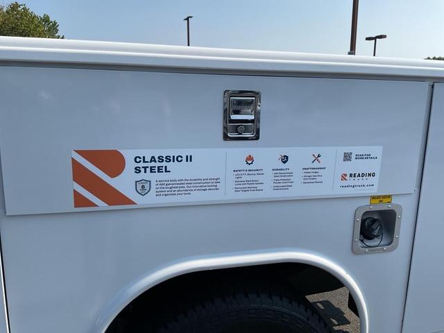 Photo of 2025 Oxford White Ford F-350