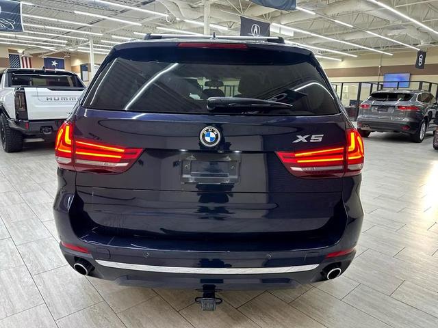 Photo of 2016 Dark Blue BMW X5