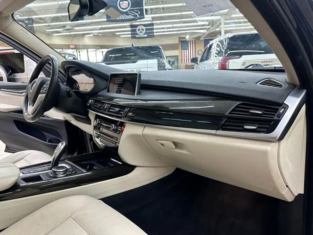 Photo of 2016 Dark Blue BMW X5