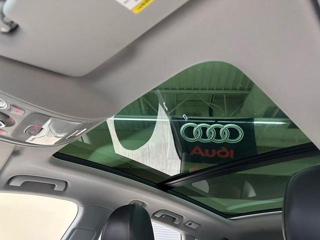 Photo of 2017 Gray Audi Q5
