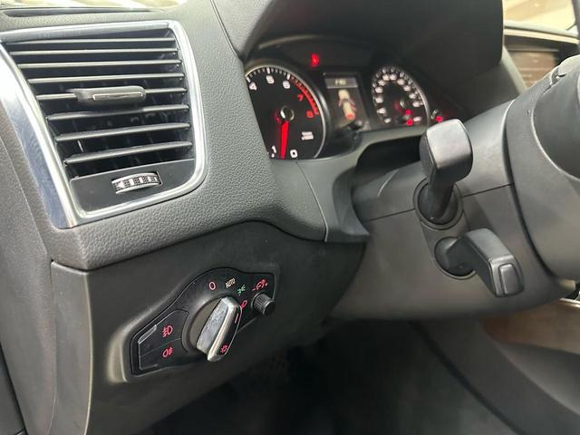 Photo of 2017 Gray Audi Q5