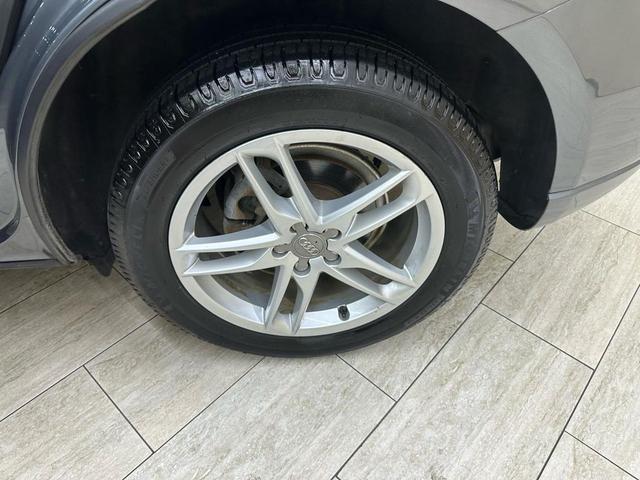 Photo of 2017 Gray Audi Q5