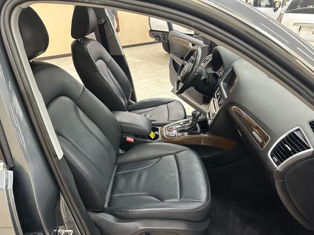 Photo of 2017 Gray Audi Q5