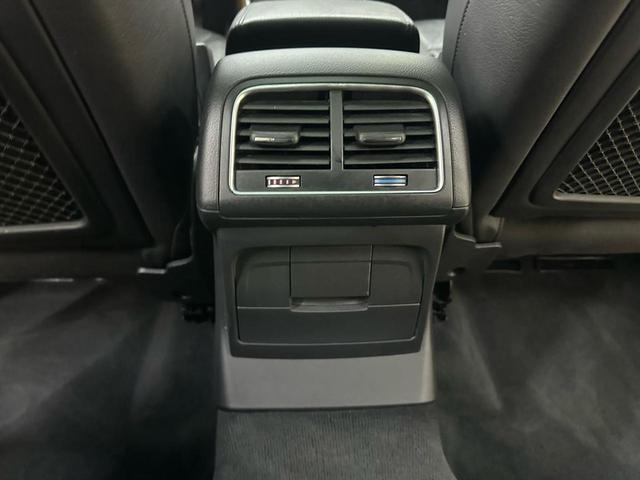 Photo of 2017 Gray Audi Q5