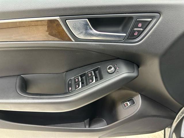 Photo of 2017 Gray Audi Q5