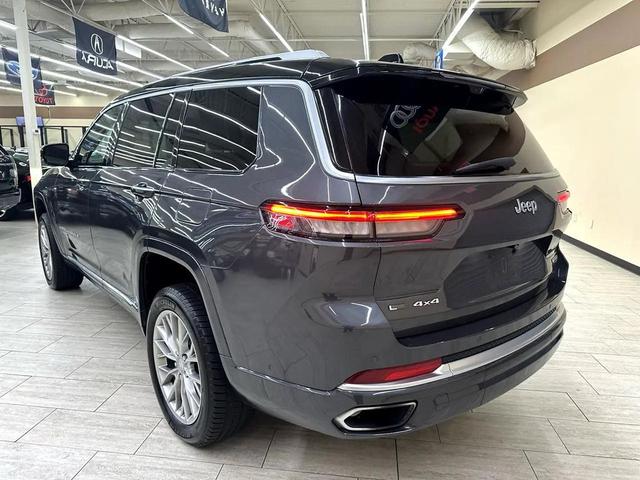 Photo of 2022 Baltic Gray Metallic Clearcoat Jeep Grand Cherokee L