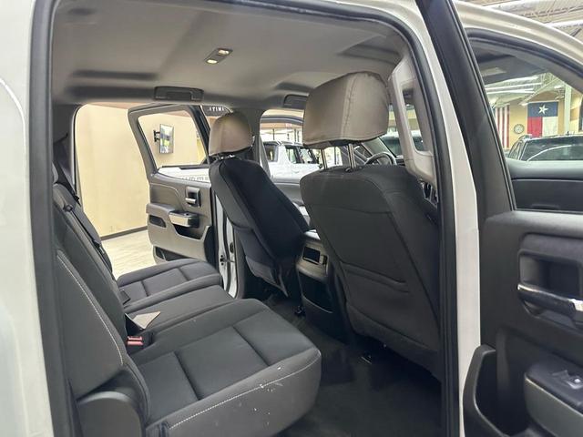 Photo of 2017 White Chevrolet Silverado 1500