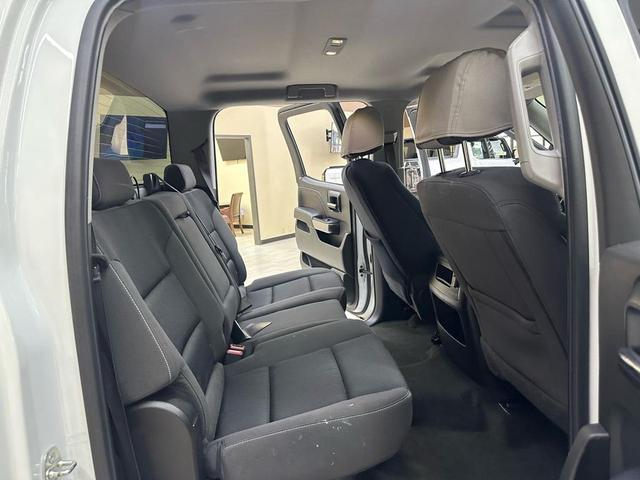 Photo of 2017 White Chevrolet Silverado 1500