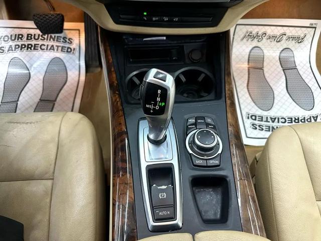 Photo of 2013 Alpine White BMW X5