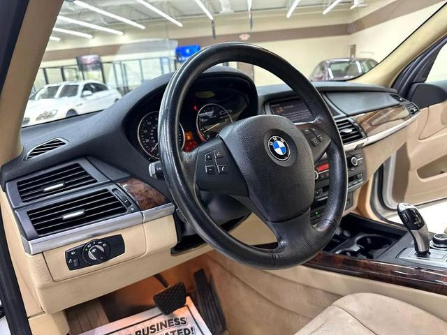 Photo of 2013 Alpine White BMW X5