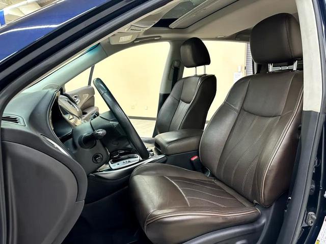Photo of 2015 Dark Blue INFINITI QX60